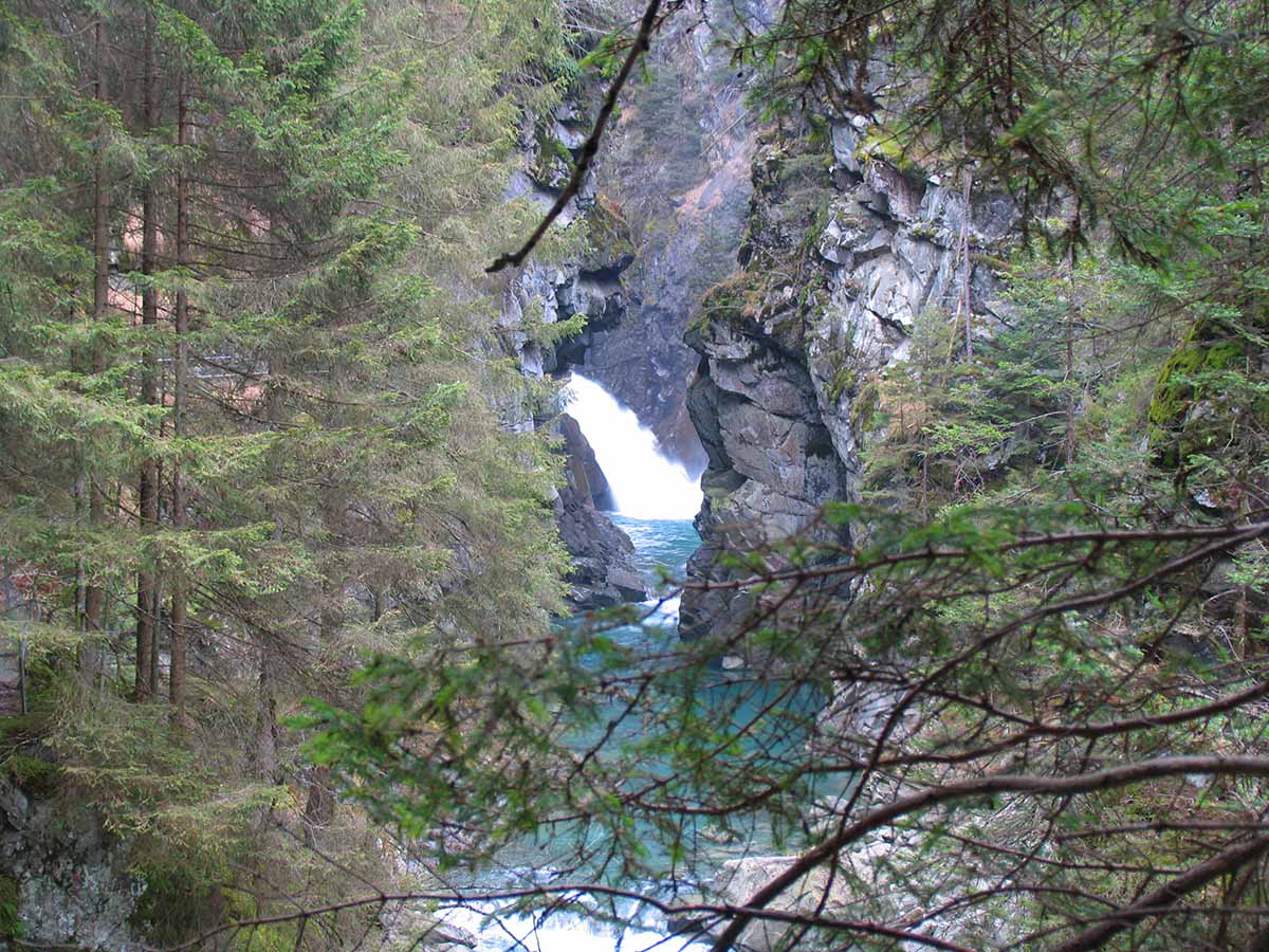 Hotel Gasthaus Rofflaschlucht, Andeer